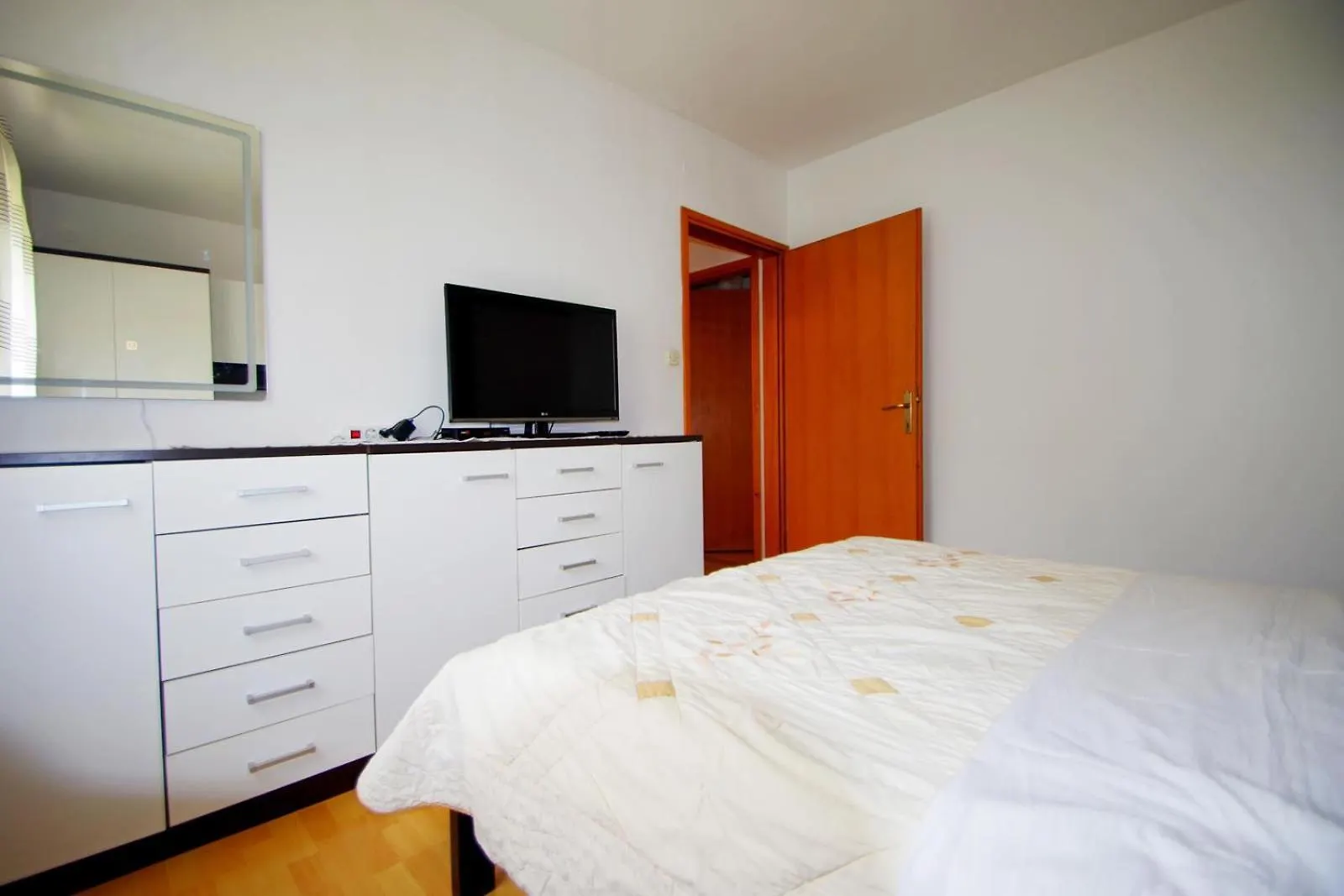 Holiday House Nena Pula 0*,  Chorvatsko