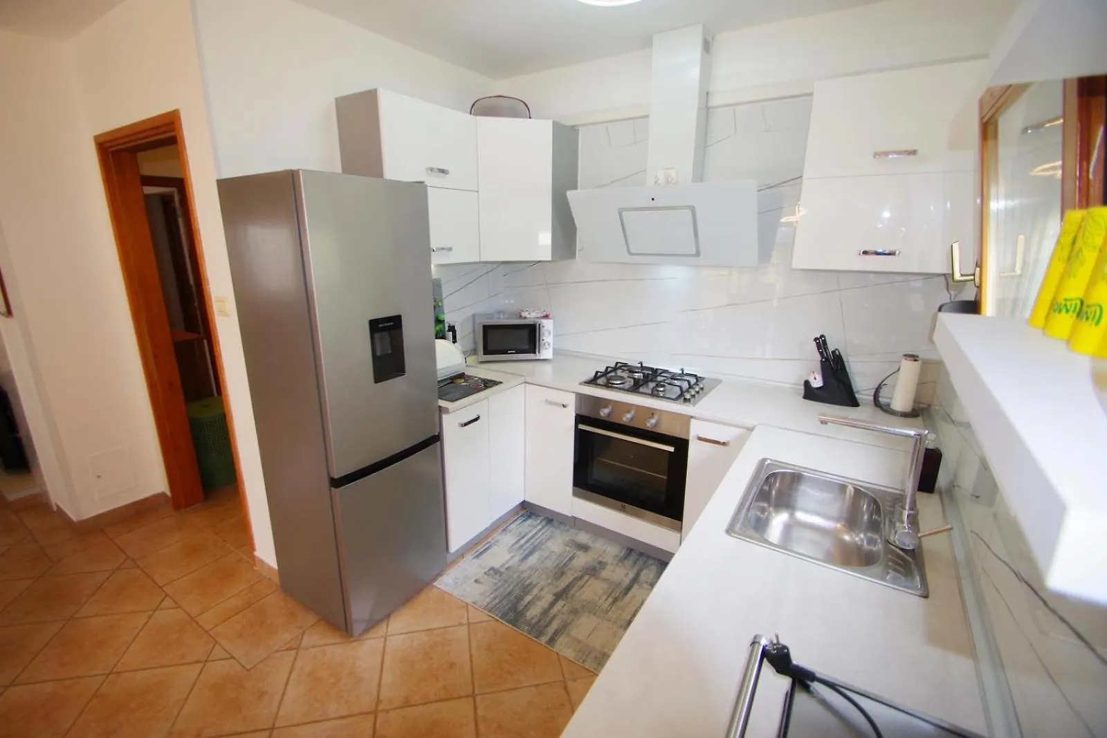 Holiday House Nena Pula 0*,