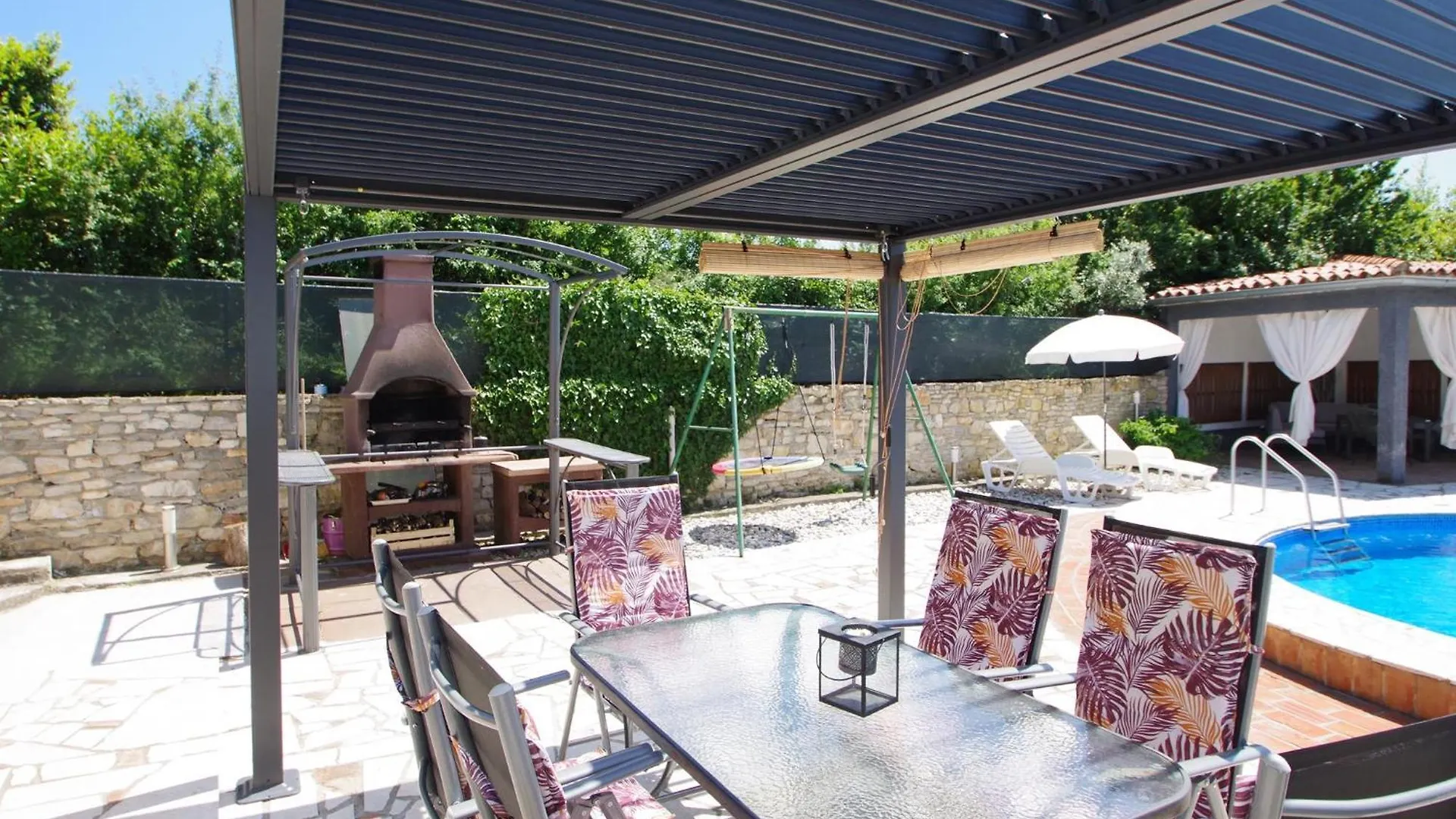 Dom wakacyjny Holiday House Nena Pula
