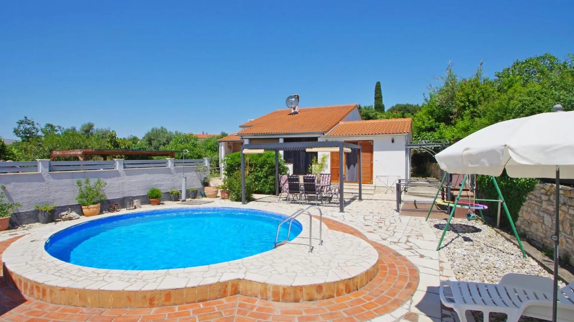Dom wakacyjny Holiday House Nena Pula